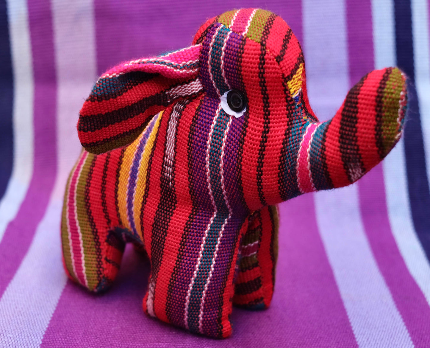 Animali di peluche intrecciati a mano: fatti a mano e adorabili
