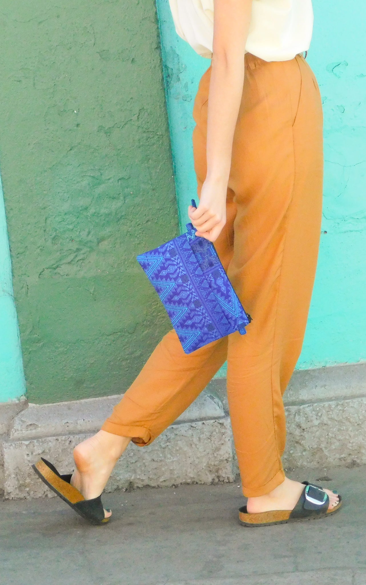 Trama Textiles - Eco friendly clutch - Kukulkan huipil