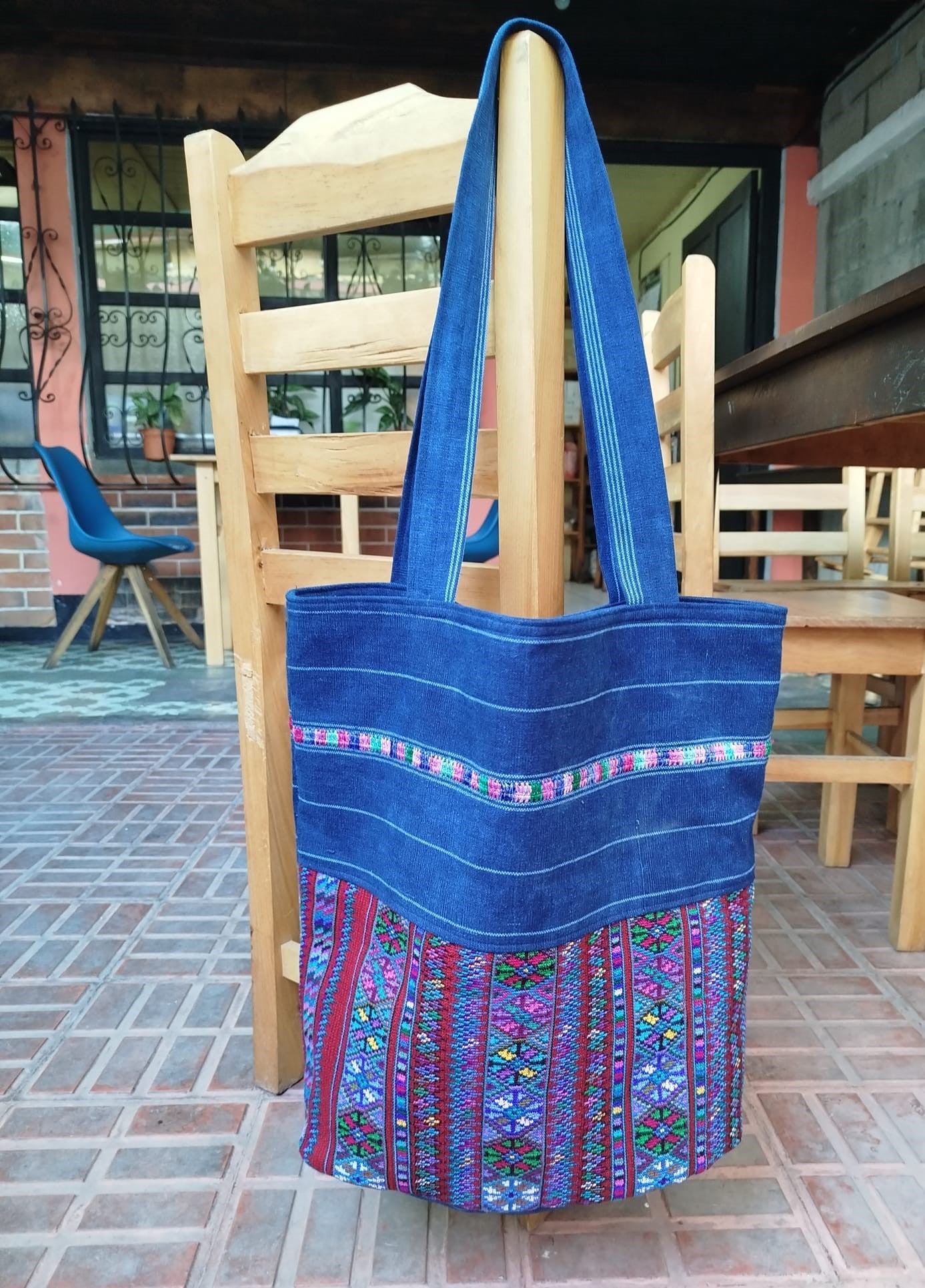 Borsa tote Huipil ecologica riciclata – fatta a mano e sostenibile