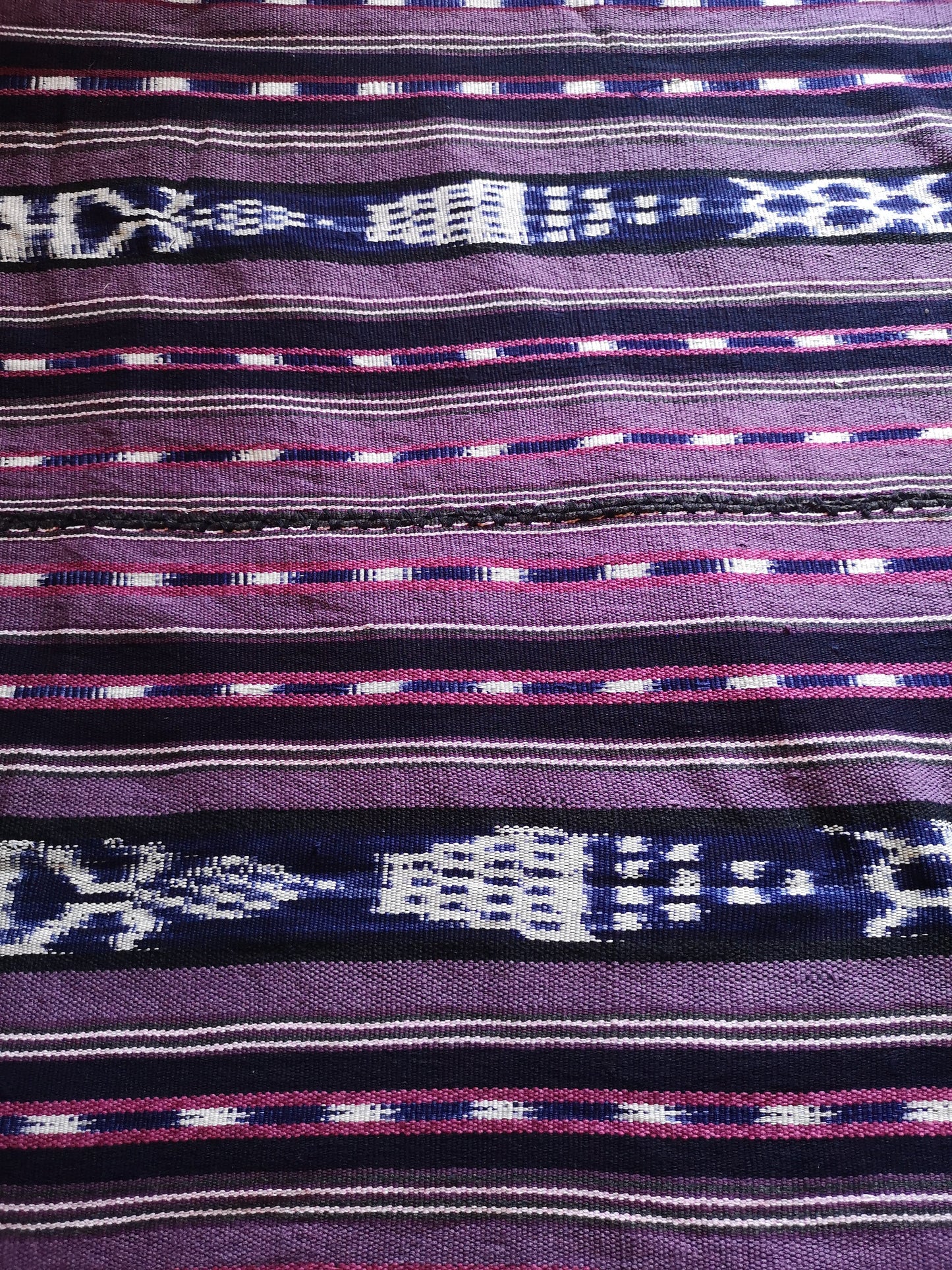 Handwoven Jaspe Bed cover – Naturally dyed, thick cotton from Sololá