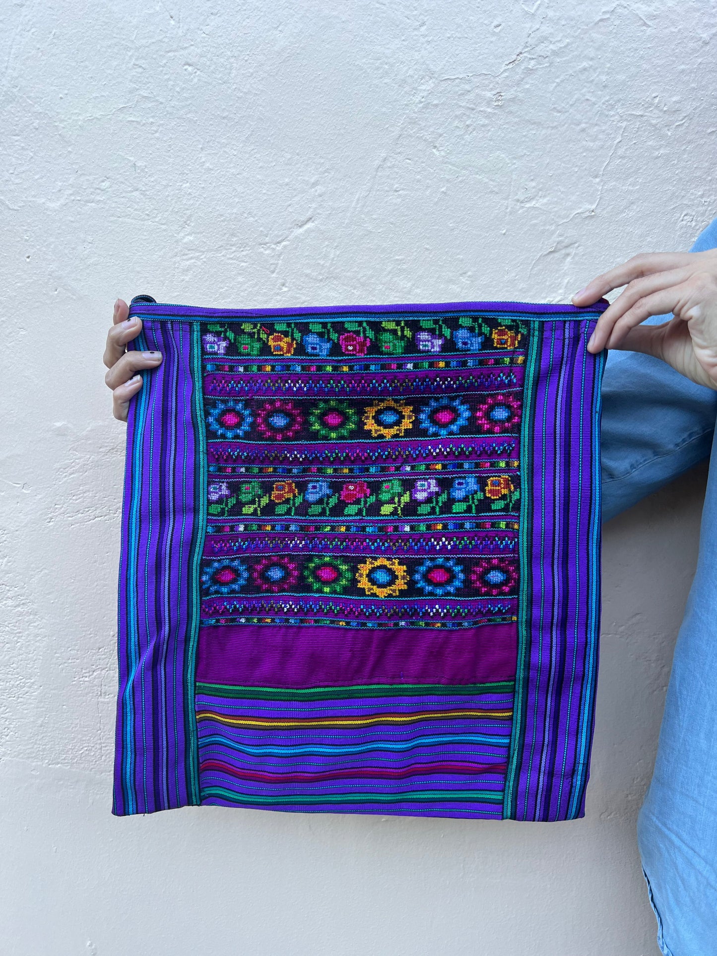 Upcycled Huipil Shoulder Bag (Large) – A Sustainable Celebration of Guatemalan Heritage