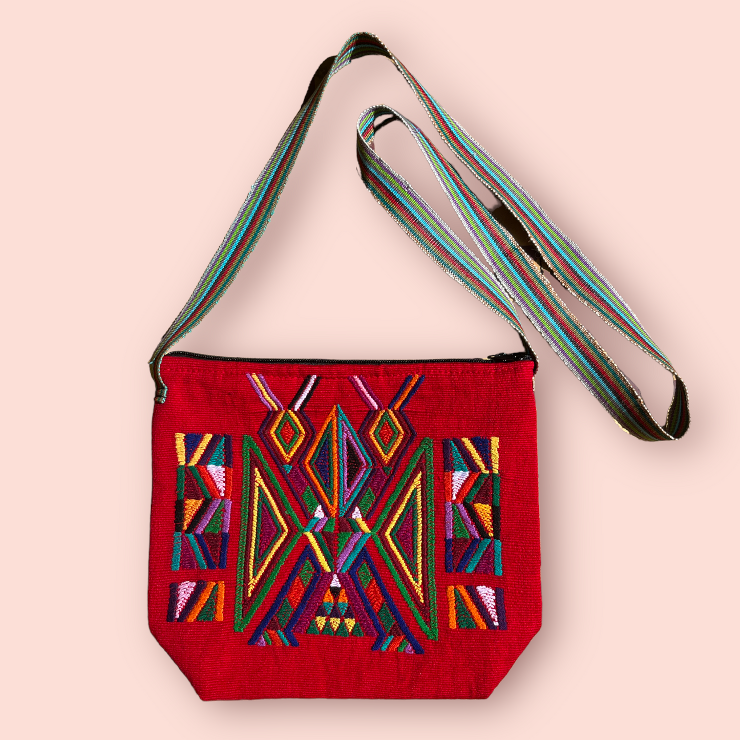 Borsa a tracolla Ixkot tessuta a mano – Tessuto tradizionale Maya di Quiché