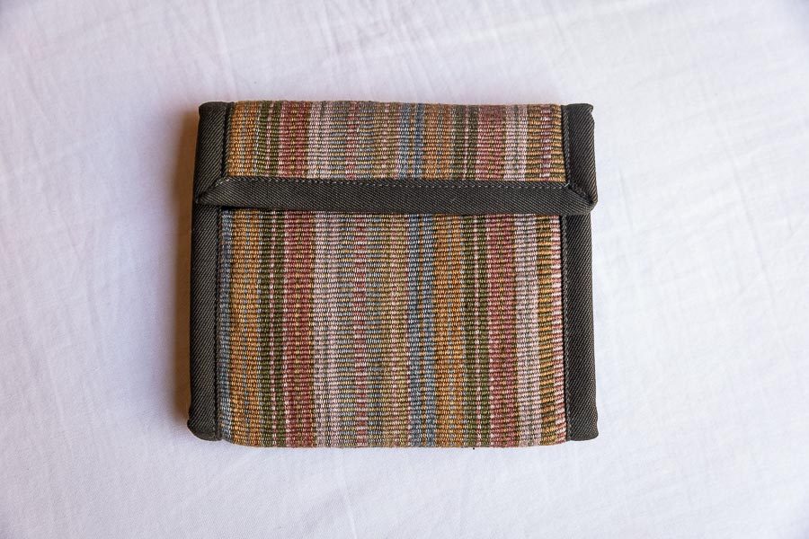 Portafoglio in cotone tessuto a mano – Artigianato fatto a mano elegante e pratico