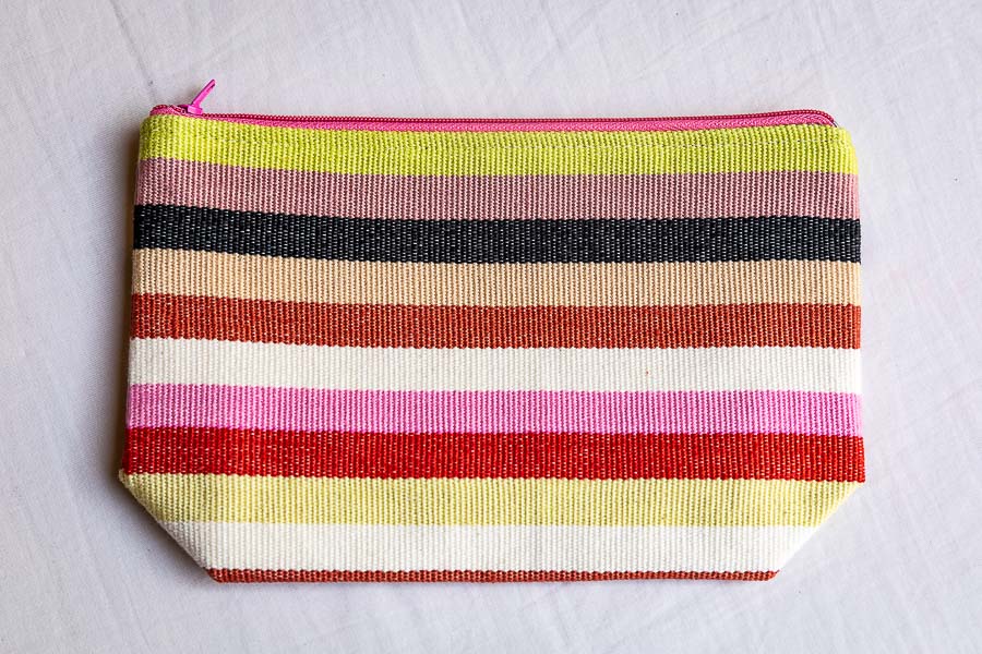 Borsa da viaggio intrecciata a mano (piccola) – Elegante e pratica per ogni viaggio