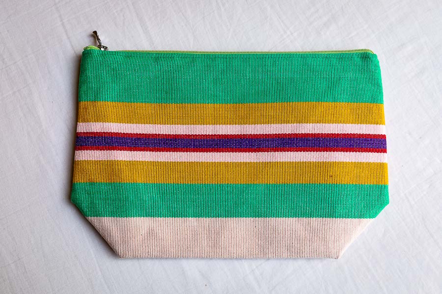 Borsa da viaggio intrecciata a mano (piccola) – Elegante e pratica per ogni viaggio