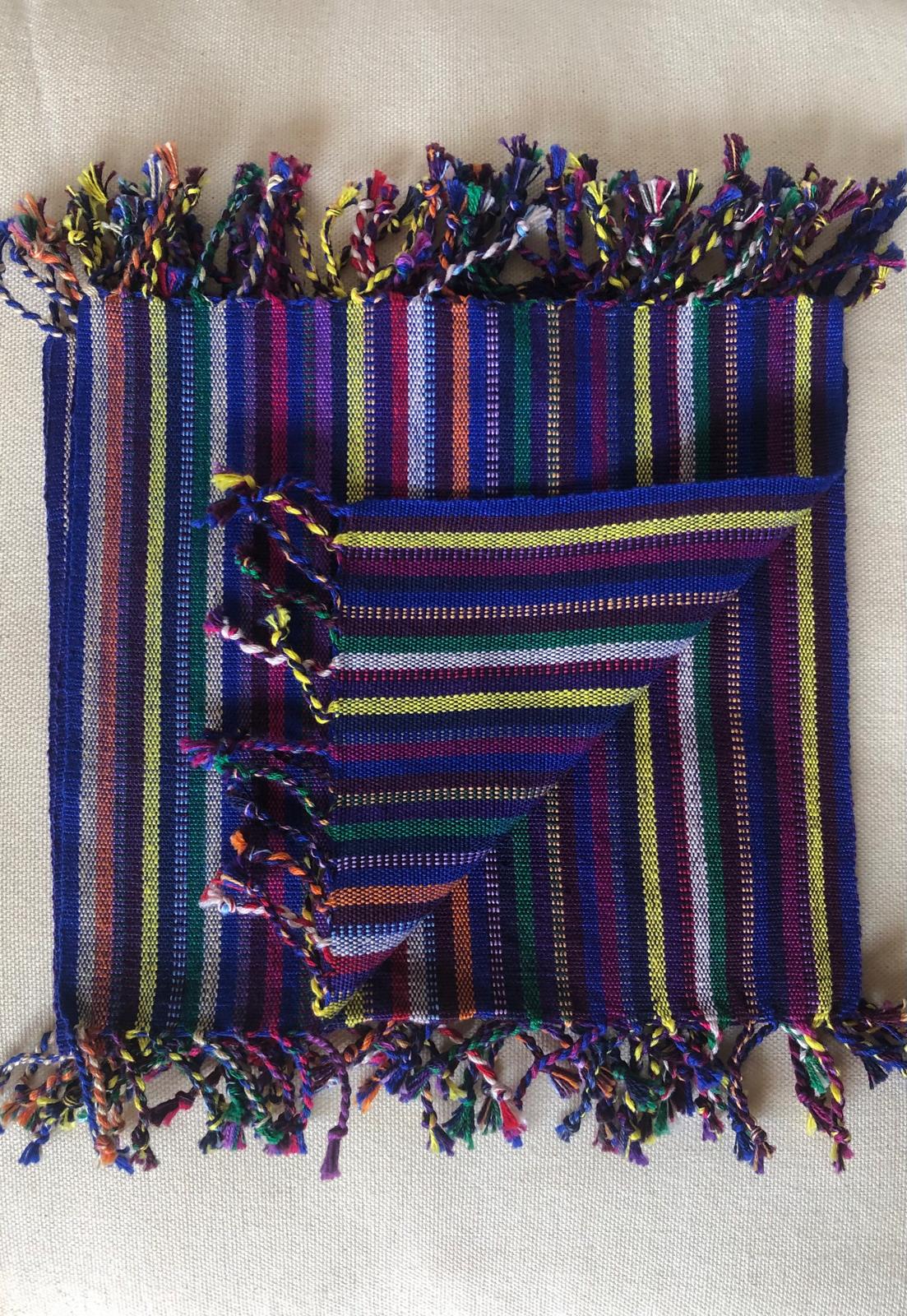 Sottobicchieri in cotone Maya intrecciati a mano - Set di 4 Pujujil