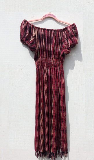 Abito Jaspe a spalle scoperte tessuto a mano – Eleganza boho senza tempo