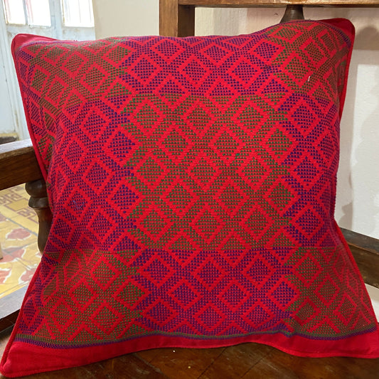 Fodera per cuscino Red Diamonds – Eleganza tessuta a mano