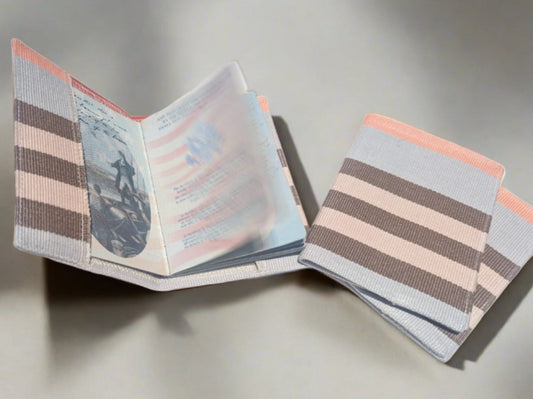 Portapassaporto tessuto a mano: viaggia con stile e tradizione