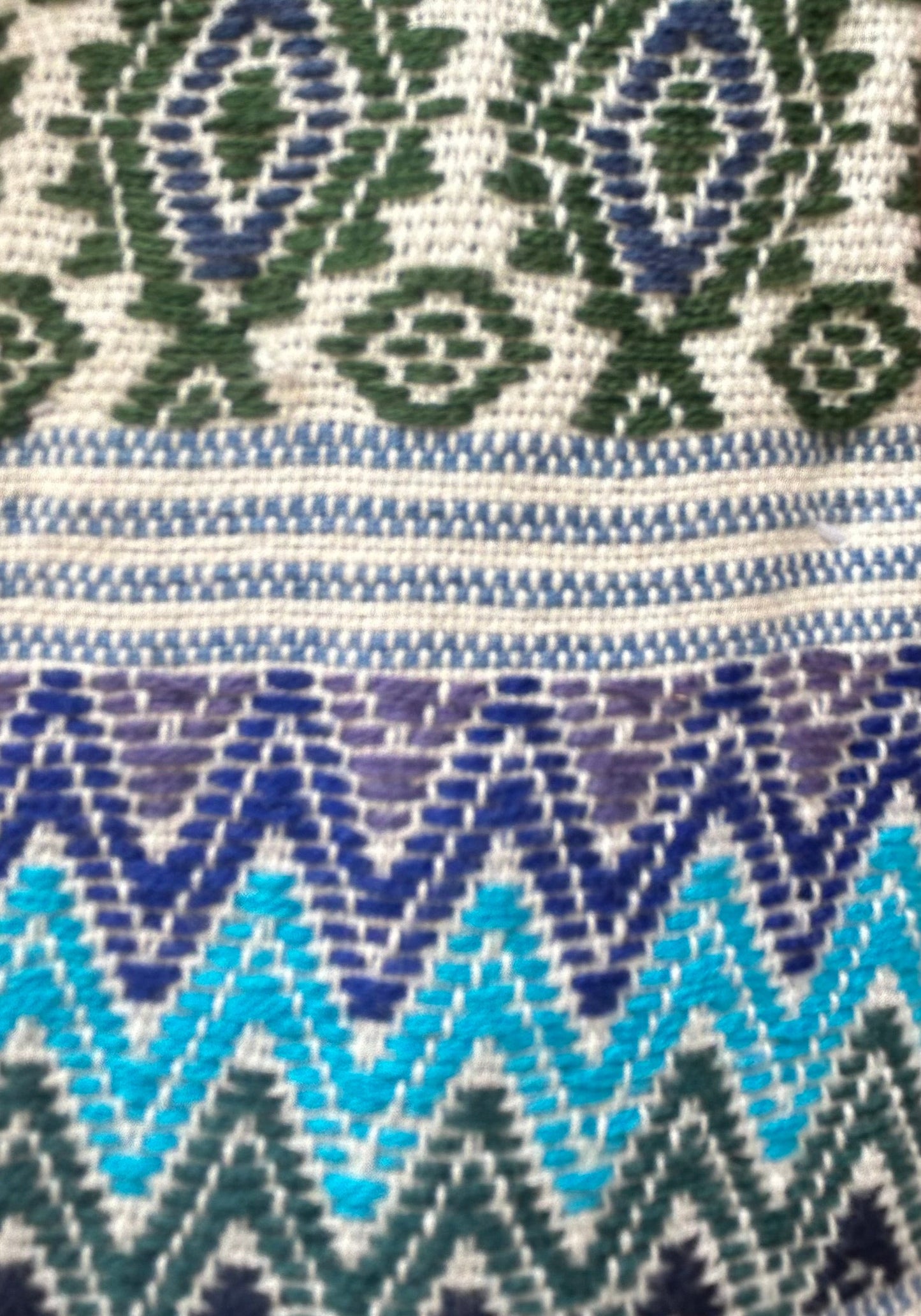 Cravatte guatemalteche tessute a mano: sostenibili ed eleganti