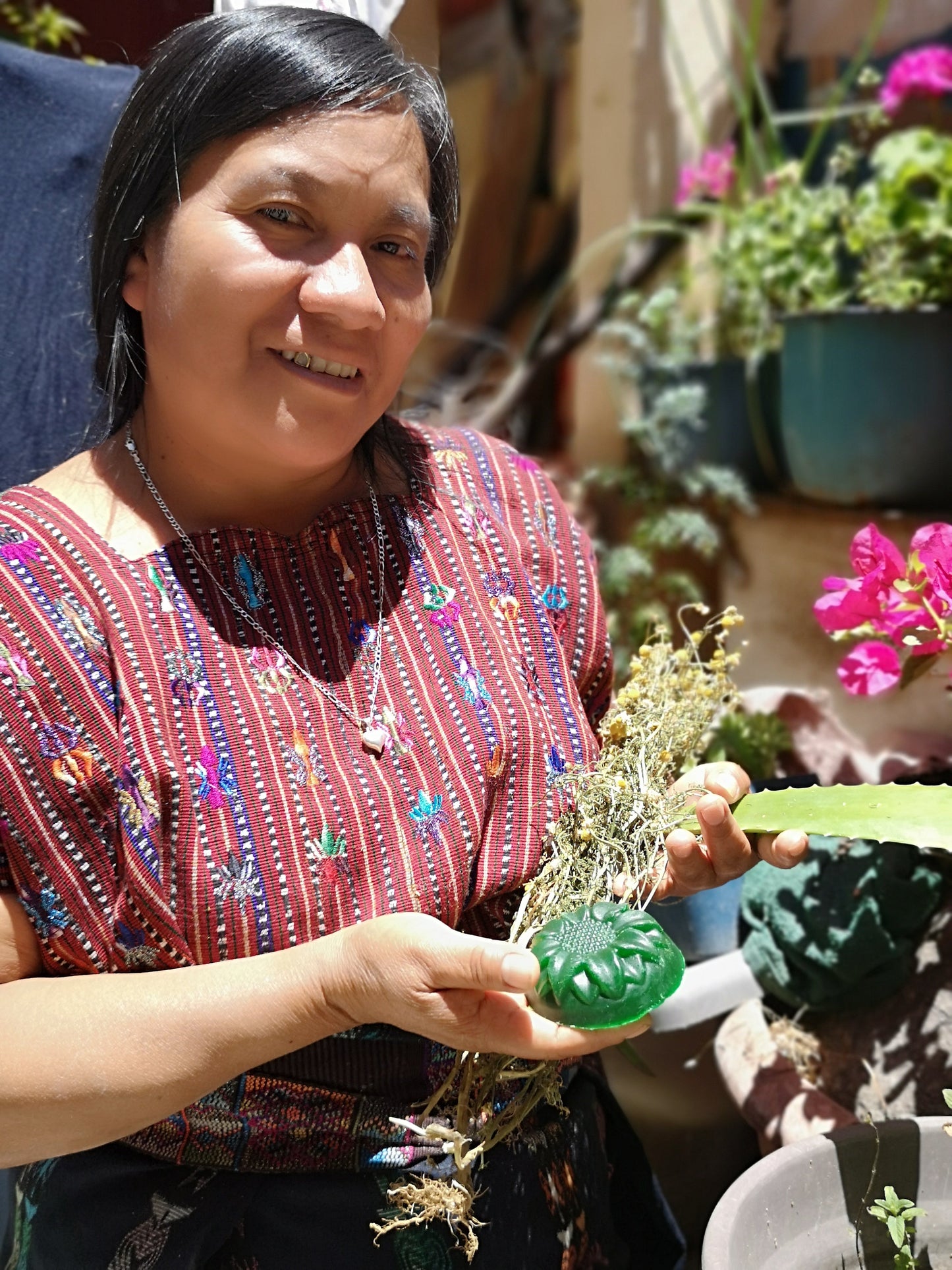 Handwoven Mayan Bag & Handmade Herbal Soap – Authentic Guatemalan Craftsmanship