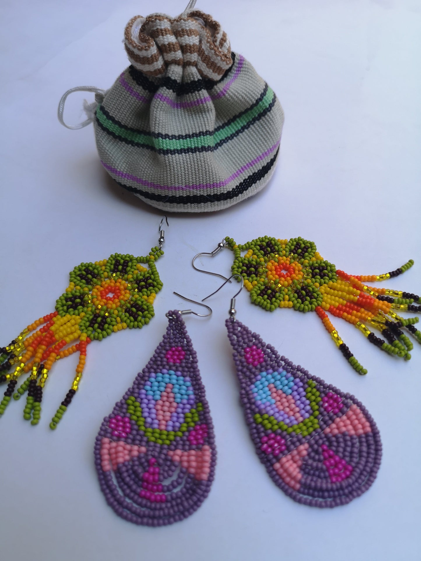 Set regalo di orecchini con perline fatti a mano - Gioielli artigianali dal Guatemala