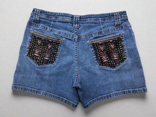 Upcycled Denim Shorts – Vintage Meets Maya Tradition