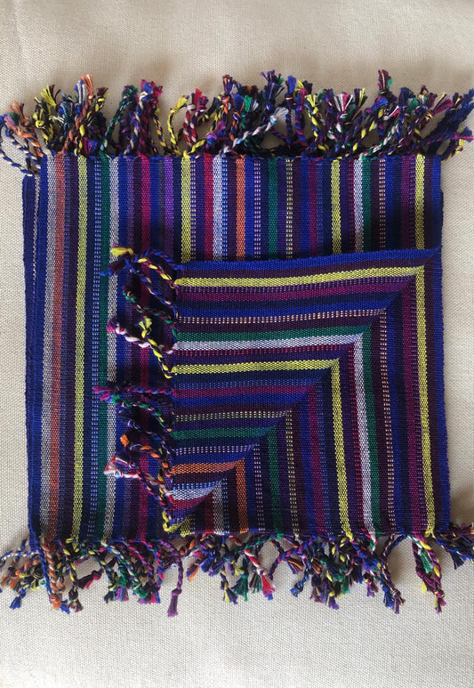 Sottobicchieri in cotone Maya intrecciati a mano - Set di 4 Pujujil